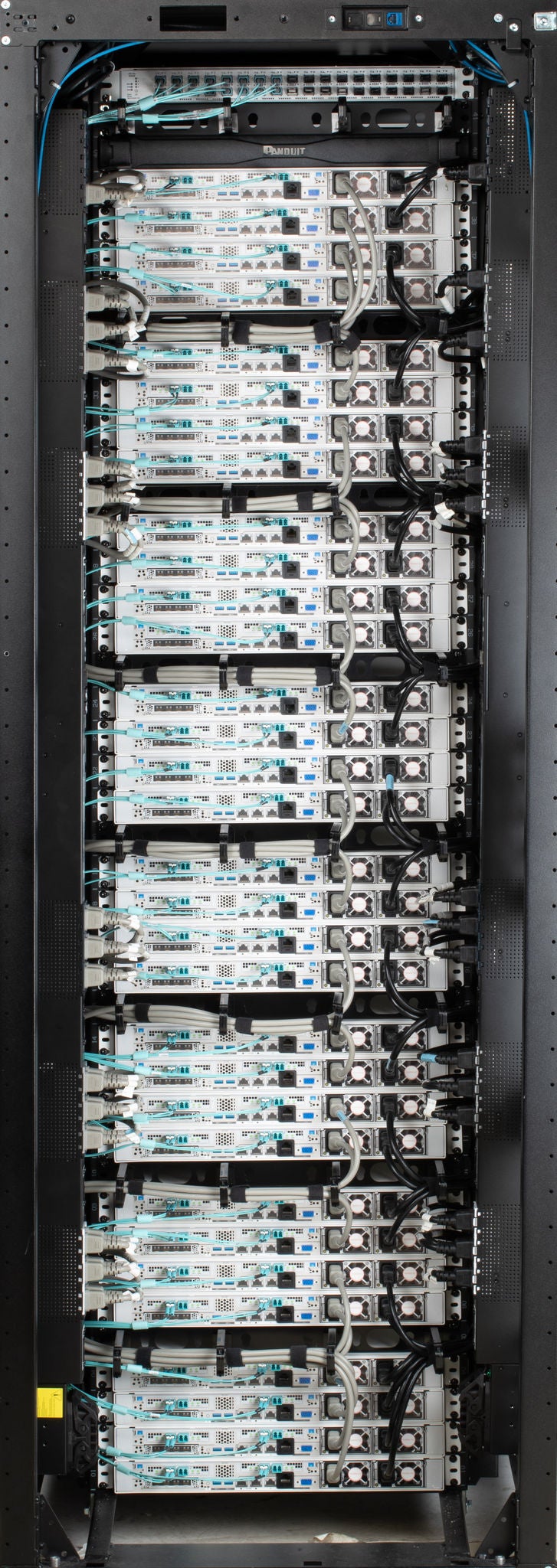Base-8 fiber cabling inside a FlexFusion cabinet