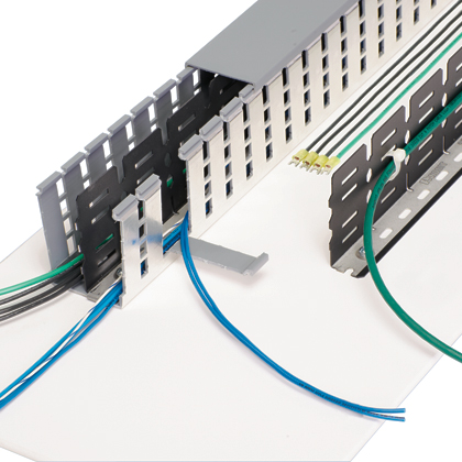 PanelMax™ G2X2LG6EMI Koruyucu Kablo Kanalı