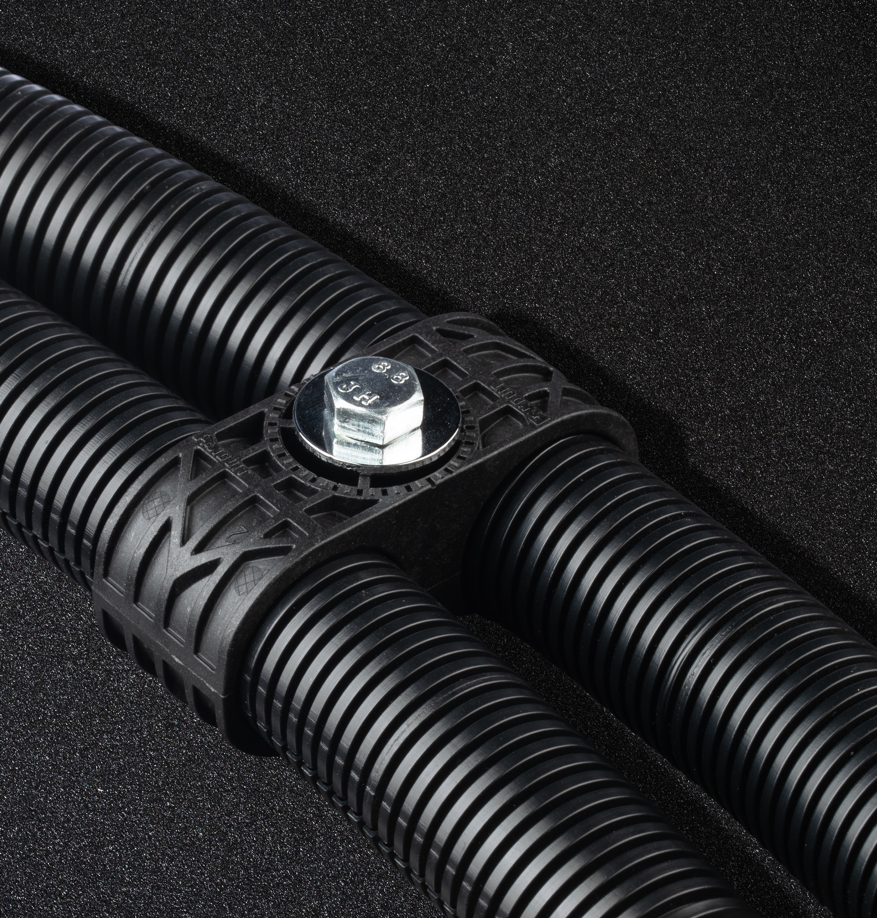 Panduit CLC75X2 Corrugated Loom Clamp,.75,2-pos